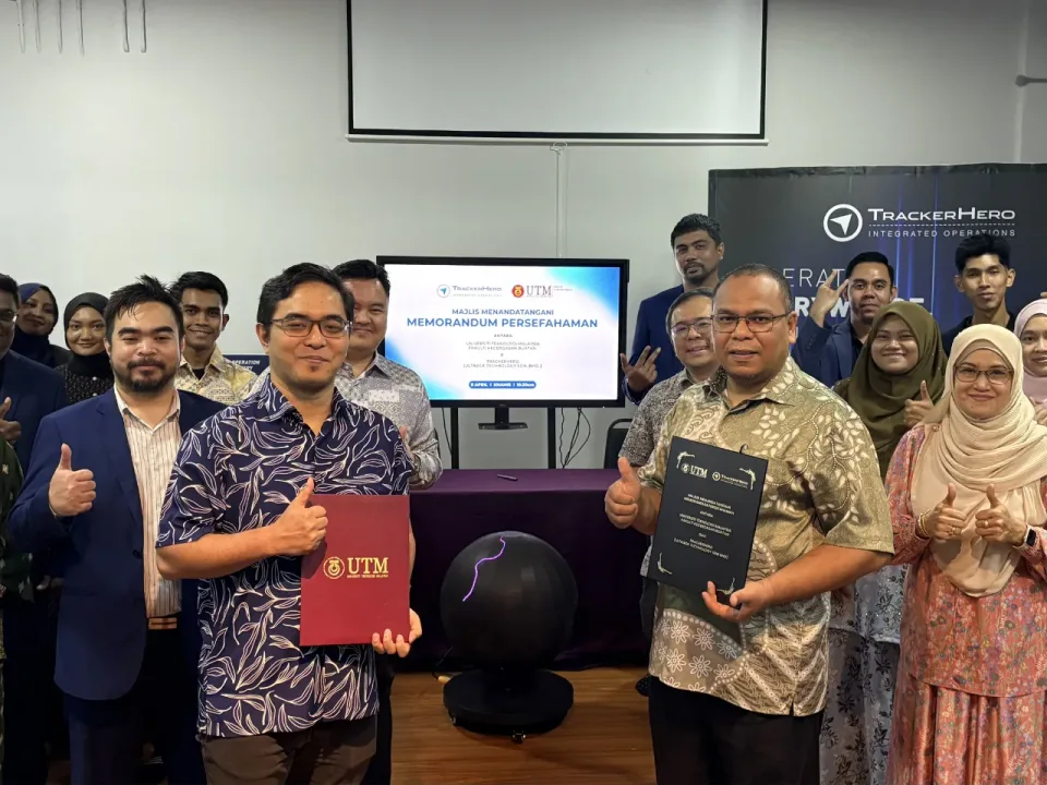MoU signing between UTM and TrackerHero